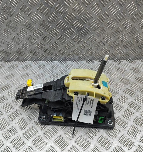 Volvo v40 hatchback gear - volvo,