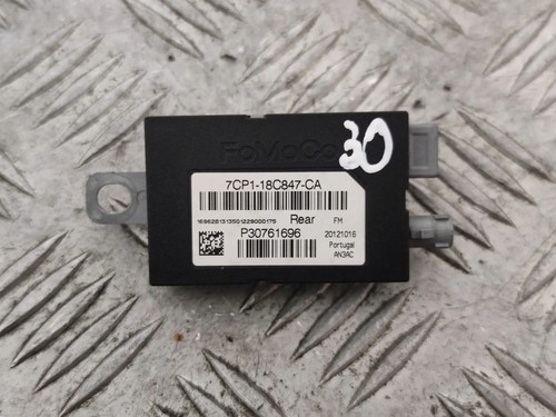 Volvo s60 antenna amplifier - antenna,