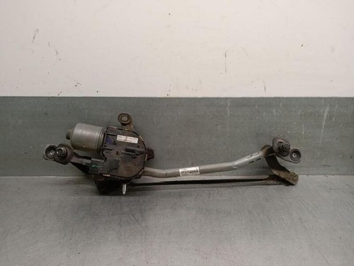31378574 front windscreen