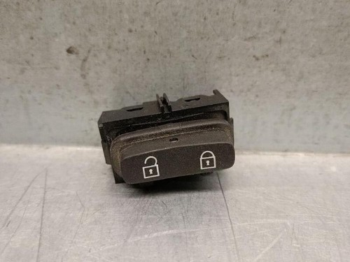 30710475 button 5785536 volvo - 5785536,