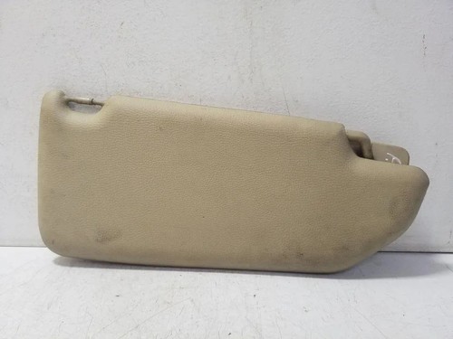 Volvo s60 left side sun - left,
